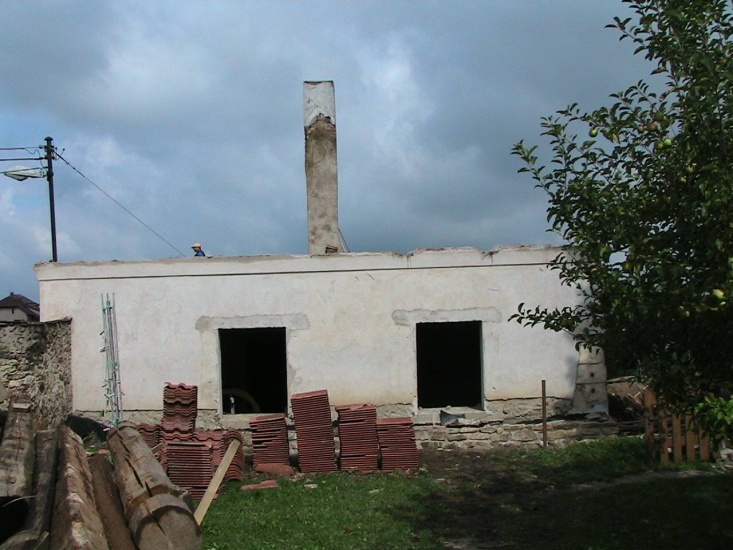 reconstruction domeček